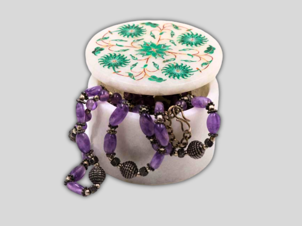 Beautiful Inlay Work Decorative Vintage Jewelry Box